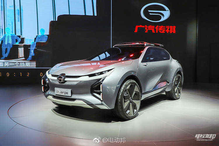 第一排能坐三个人 广汽传祺ENTRANZE将于上海车展国内首发