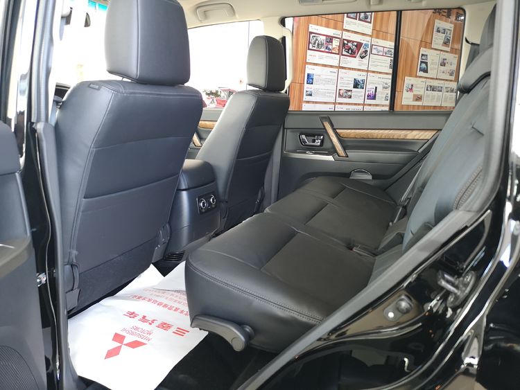 中变传奇世界私服刚开