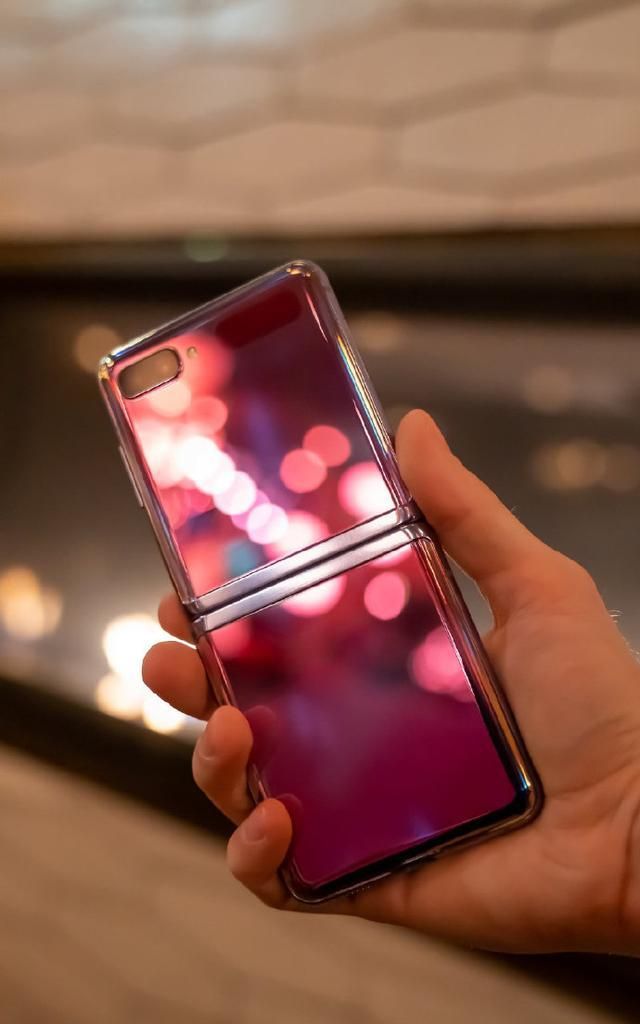 三星galaxy z flip图赏,折叠屏手机美哭了!