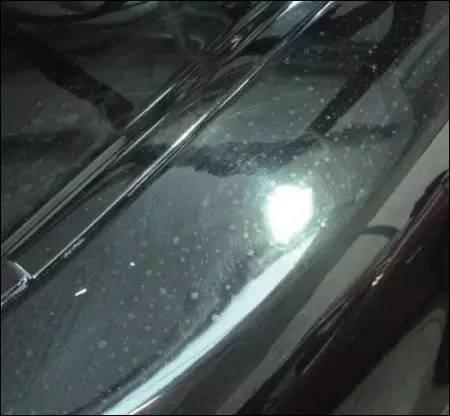 不注意保养车漆，小心你的爱车得皮肤病！