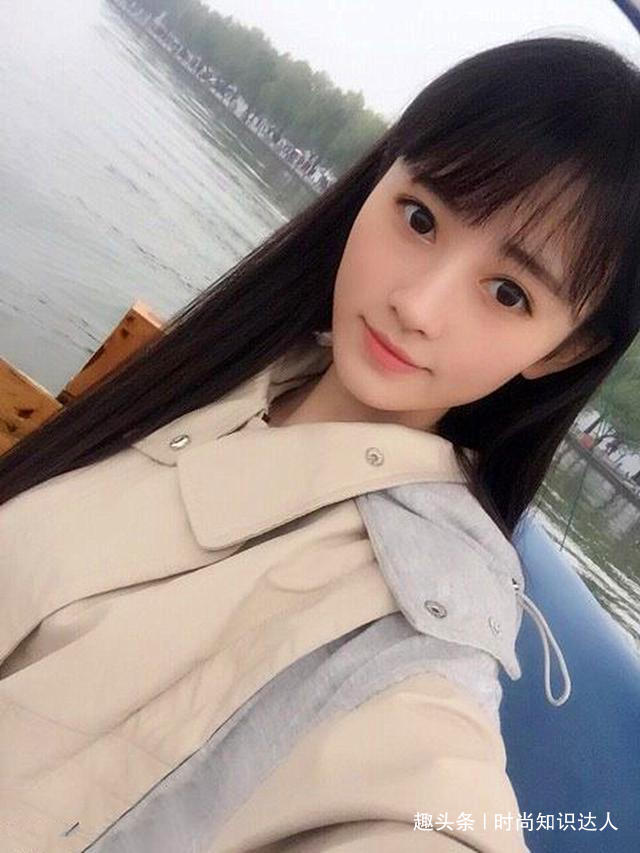 时尚美少女写真:清纯漂亮,楚楚动人