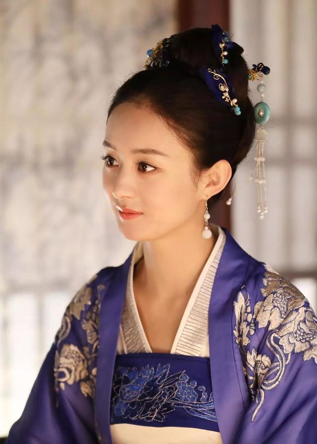 赵丽颖婚后独家采访!夸冯绍峰煮的面最好吃,有