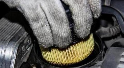 内行人规谏车子跑过6万公里这些事情必须做，别再冒险了