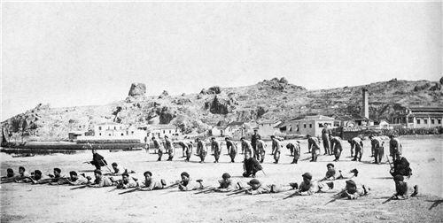 晚清时期珍贵的阅兵，真实记录清军的战斗力和日常训练