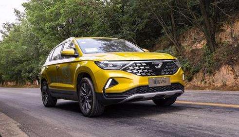 10万能买辆合资SUV,还自带仿兰博基尼尾灯,大众真懂国人
