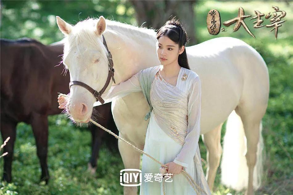 “精巧改编 高效率特效”铸就《大主宰》| 领鲜者·专访白一骢