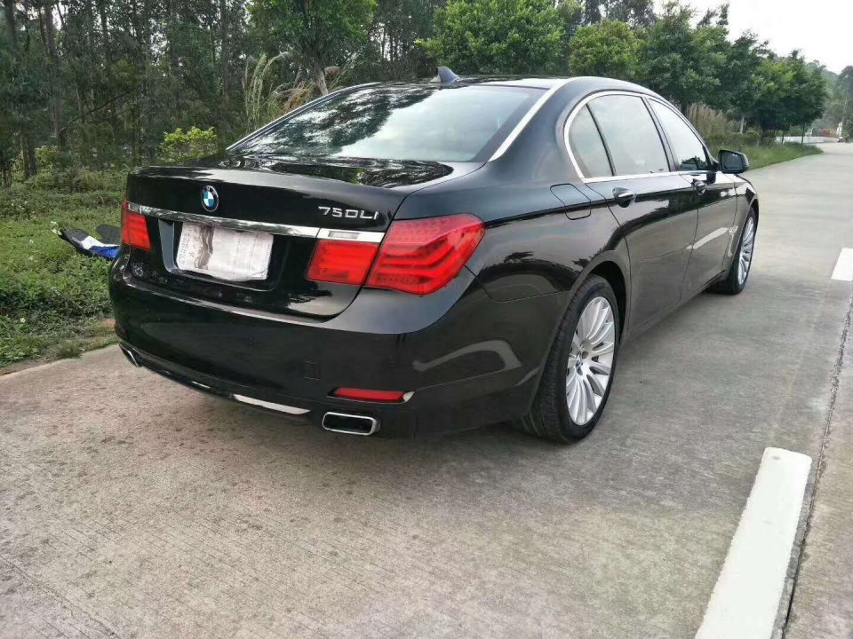 12款宝马750LI配置到顶 仅售18万起,真优惠!