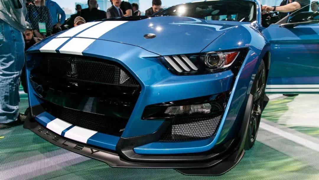 最强Mustang Shelby GT500动力超710马力，或有手挡车型可选！