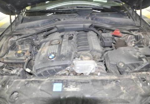 洗车时，发动机，可以直接用水冲洗？看完这些可以不用纠结了