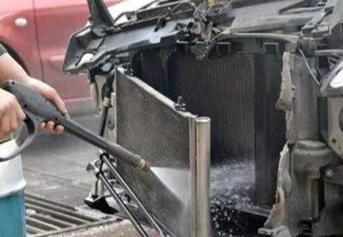 开了这么多年的汽车，你知道水箱里的水垢应该怎样清洗吗