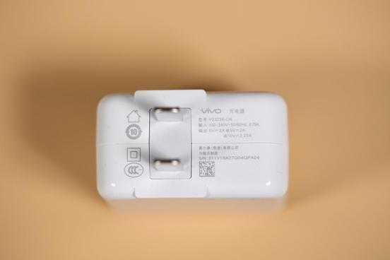 x27充电器型号图片,x27原装充电器型号图片 接下来,我们开始进行充电测试,连接wi-fi,不插卡.