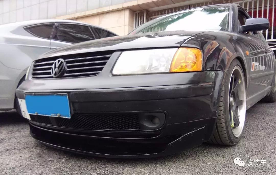 从爸爸的手上接过大众帕萨特,改装后作为留给孩子的礼物!