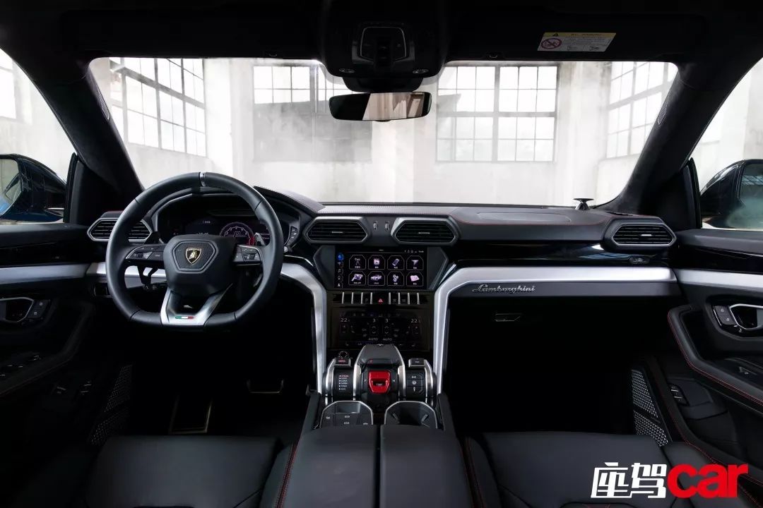 六道金线编织出的“金牛”
