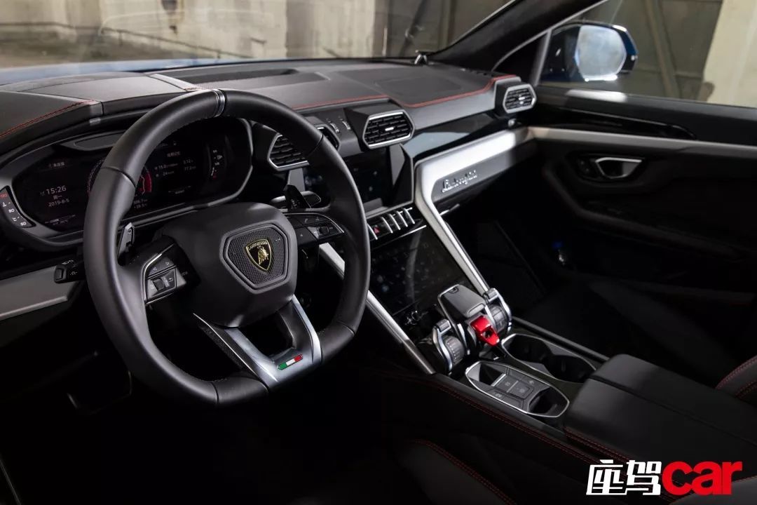 六道金线编织出的“金牛”