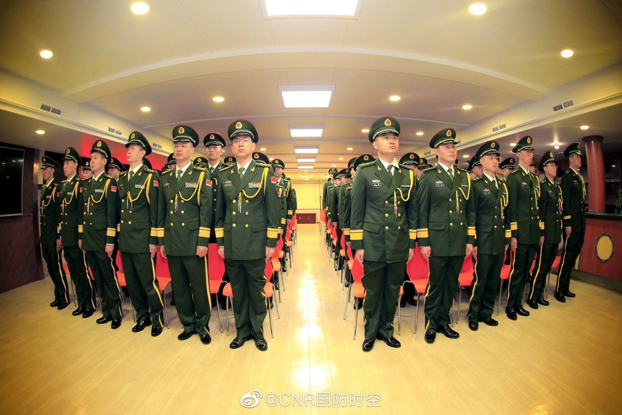 首次披露！军委关键部门领导团队集体亮相_手机凤凰网