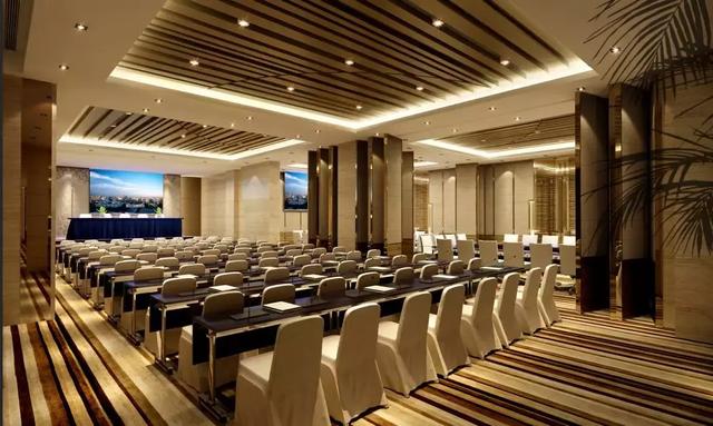 办企业年会的场地怎么选?怎么提升年会档次?