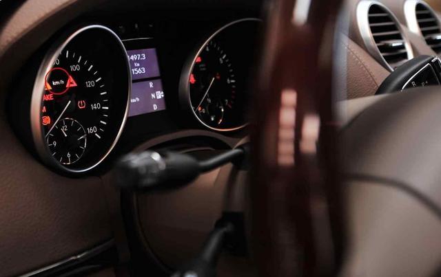 奔驰膨胀了!新车66万漏油、59万掉轮,PDI其实是个笑话?