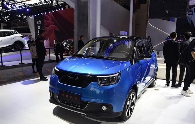 未来出租车将更换成新能源汽车;启动面向2035年新能源汽车规划