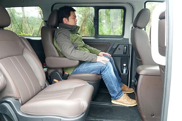 空间大、有面子,这2款10万级国产车刚上市,气场不输合资车