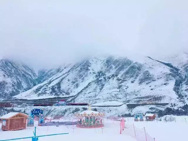 发几个超美的免费看雪旅游景点