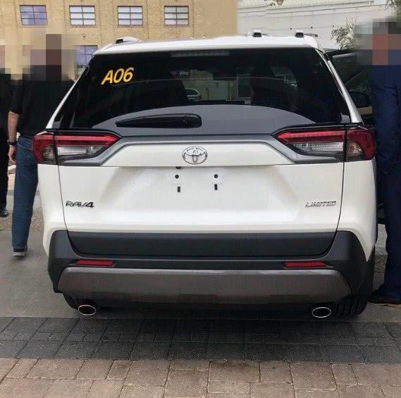 丰田toyota价格与图片,toyota车型图片和价格 新款丰田rav4抵达国内,看到价格,网友:本田crv要歇菜了