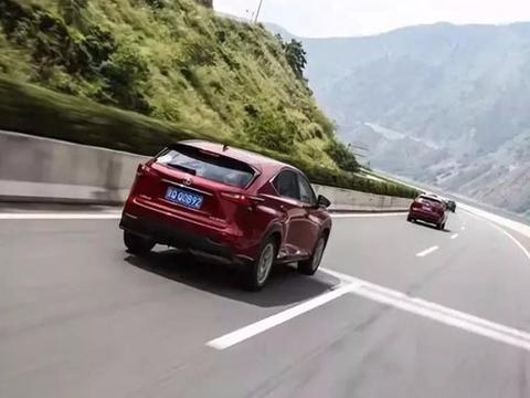 汽车长时间不开，跟每天只开几公里，哪个做法对车的伤?.