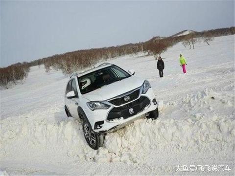 新能源汽车的“冬天”来了, 天越冷问题越显著, 车主: 心真累!