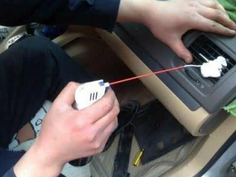 4S店套路，4S店做的这些保养项目真没必要，别再傻