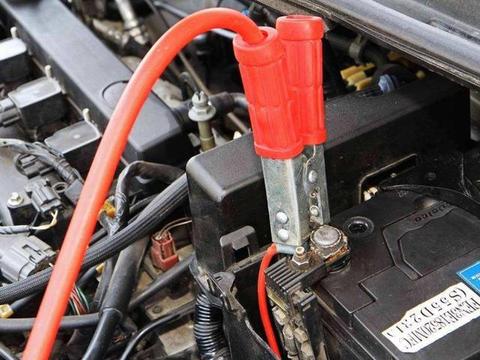 汽车熄火后不要忘了这三件事！不然再好的车子也会报废