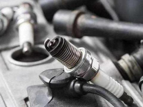 汽车保养只知道换机油？这几个零件也是要换的