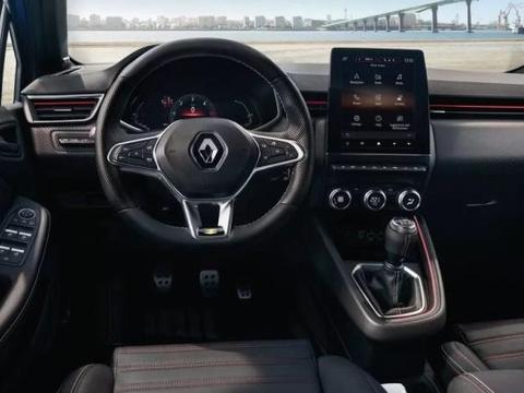 全新座舱设计，雷诺发布全新一代Clio内饰官图