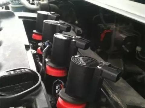 刹车油随里面的含水量越多可能会造成刹车失灵