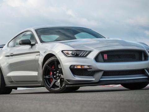 最美“怪兽” 福特野马Shelby GT350R曝光