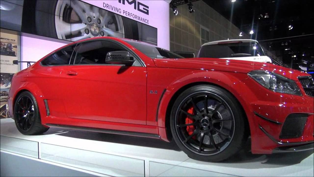 梅赛德斯奔驰C63黑色系列在美国洛杉矶车展上惊艳亮相！