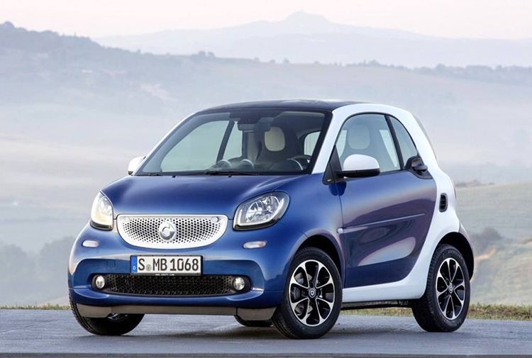 欧拉R1女神版对比Smart fortwo 价格低了一半，还配备自动驾驶