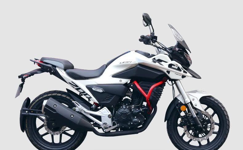 飞肯拉力新车即将揭幕,竞争贝纳利TRK251和K