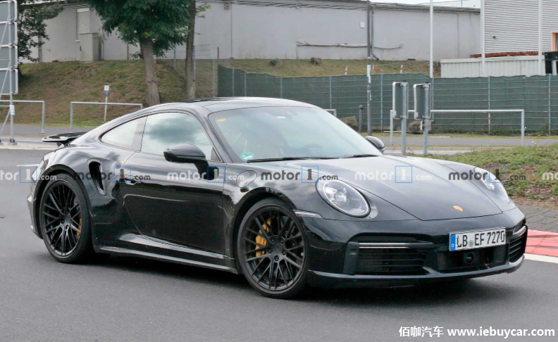 新一代保时捷911 Turbo S纽博格林最新测试谍照
