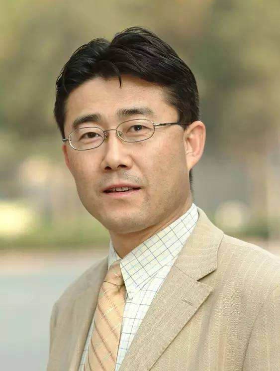 高福施一公饶毅本科毕业院校大比拼,有人毕业985,有人毕业于2本