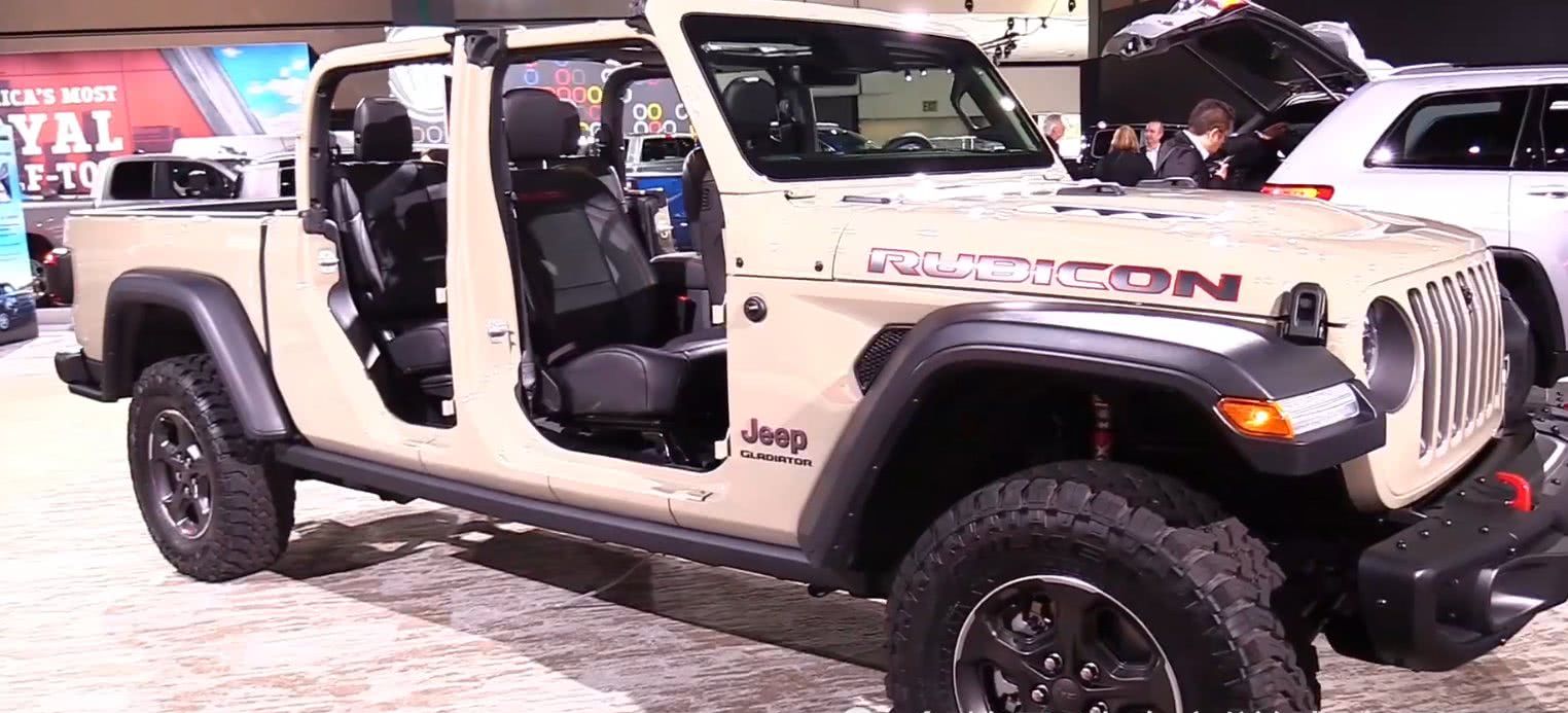 它是牧马人皮卡版，2020款长这样，比猛禽还霸气