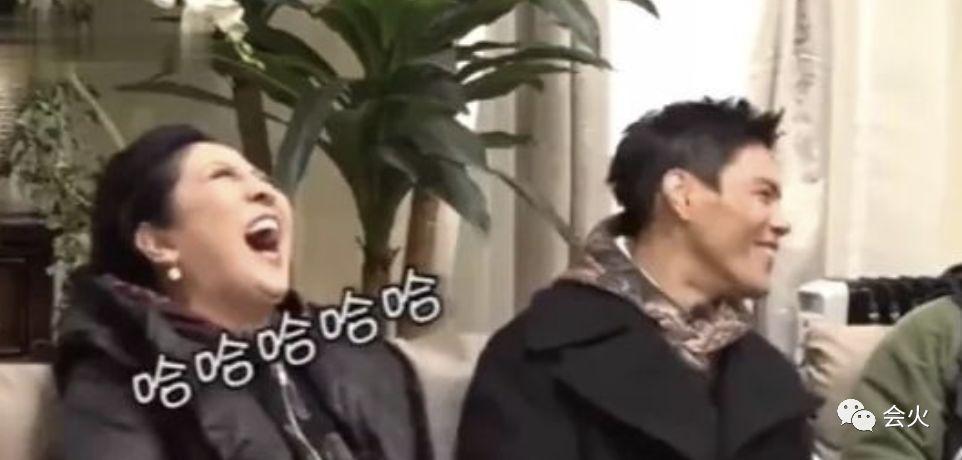 门公子恋情曝光后,为何深陷炒作疑云?|郭碧婷|