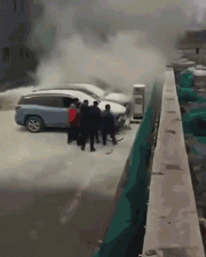 厉害了!蔚来申请新专利:车辆不仅能自我逃生,还会“自爆”