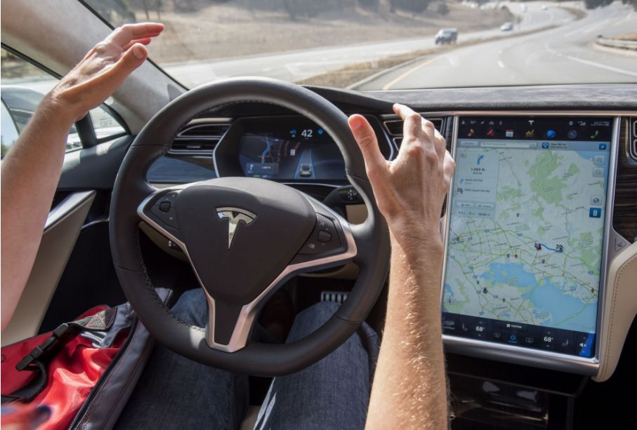 喝醉酒后,开启特斯拉自动驾驶功能,会不会被认