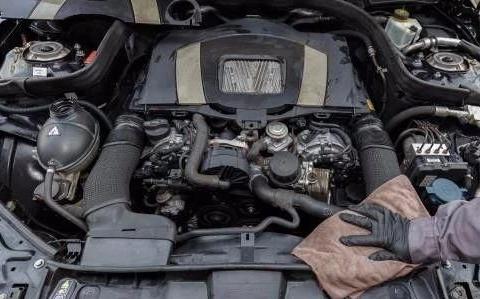 汽车发动机舱要不要清洗？多久清洗一次？看完后终于有了答案！