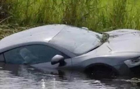 “德系跑车“有新的文章更新，请注意查收