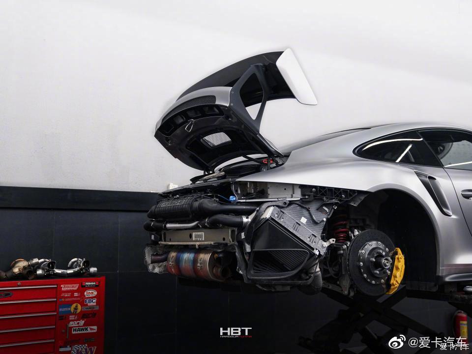 国内首改 保时捷911 GT2 RS 改装 德国Capristo 200钼运动头段 ​<img