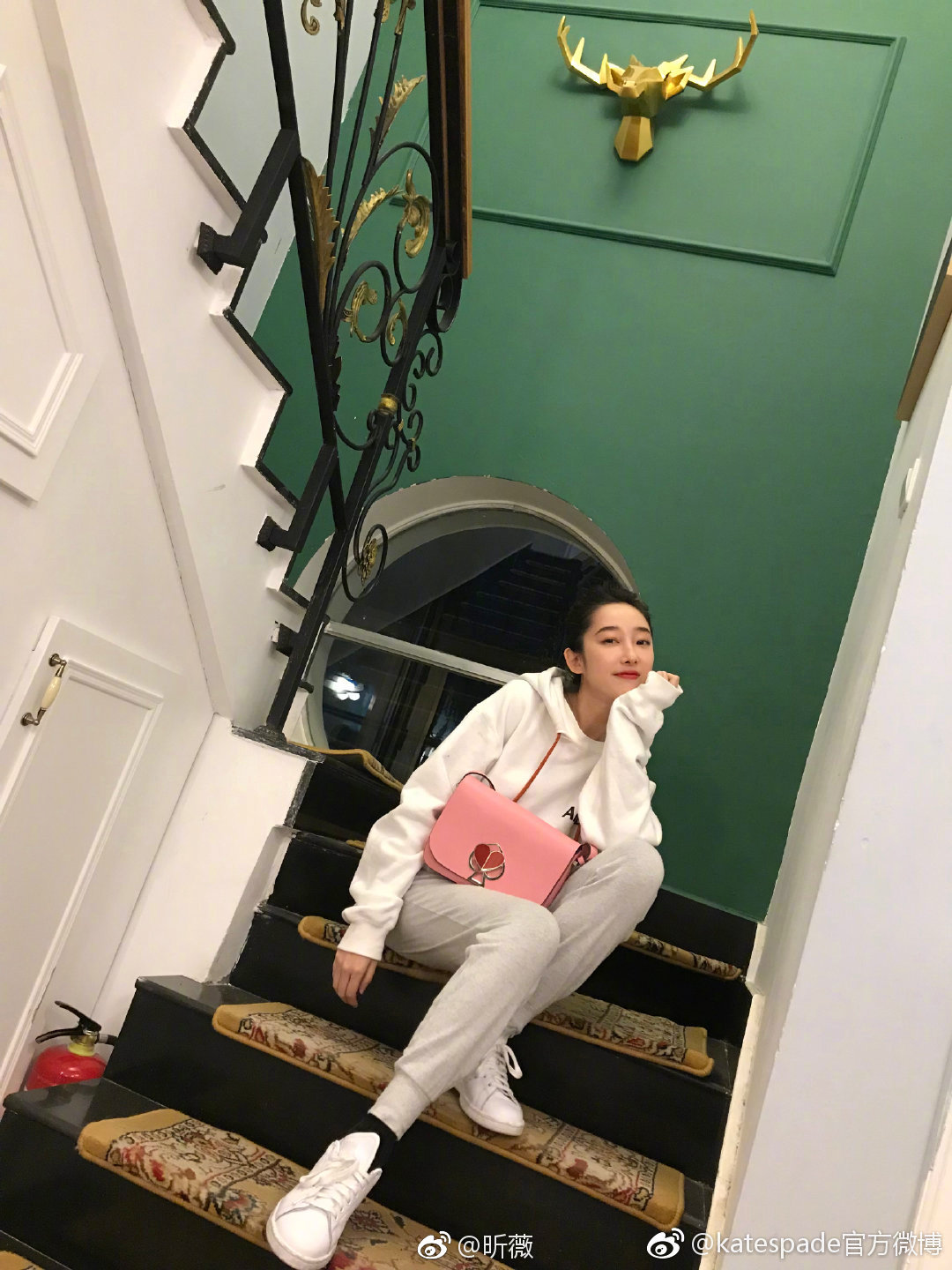 一众美美的女星上身示范kate spade new york 2019春季系列