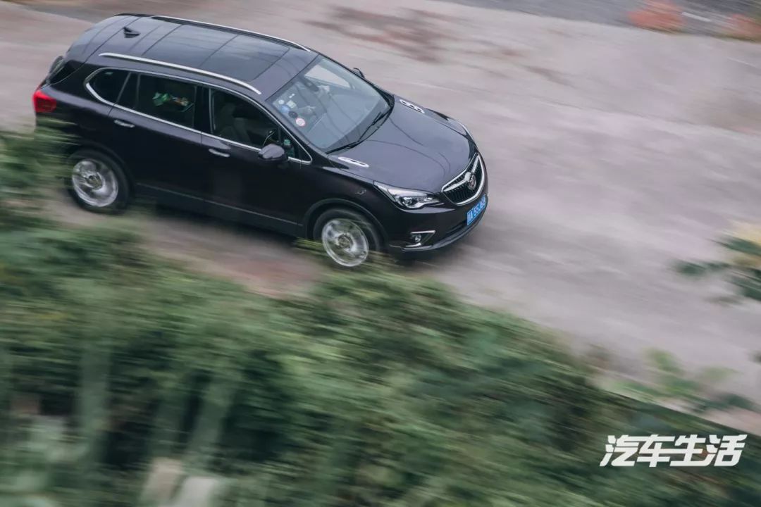 “逮虾户”的快乐你不懂,昂科威五周年挑战“成都秋名山”