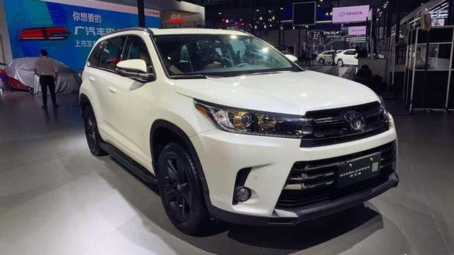 汉兰达“骑士版”来了，新增夸张包围和黑化套件，售价30.48万元