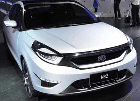 夏利NS2来了，走科技风，配丰田同款动力，油耗5.1L