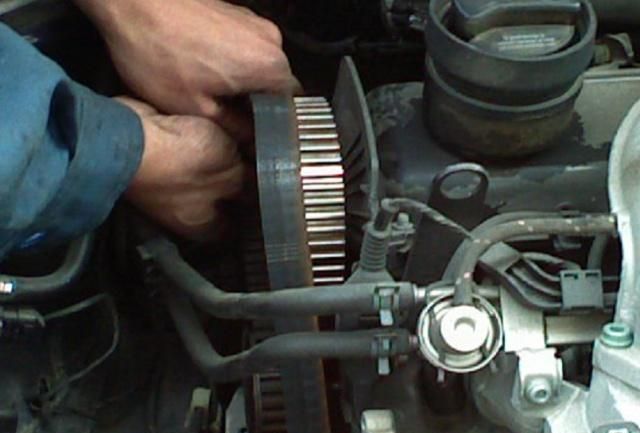 XKTY.COM星空体育-涨紧轮需要多久更换一次？